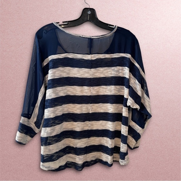 AMERICAN Rag Striped Top Size M - Picture 4 of 4